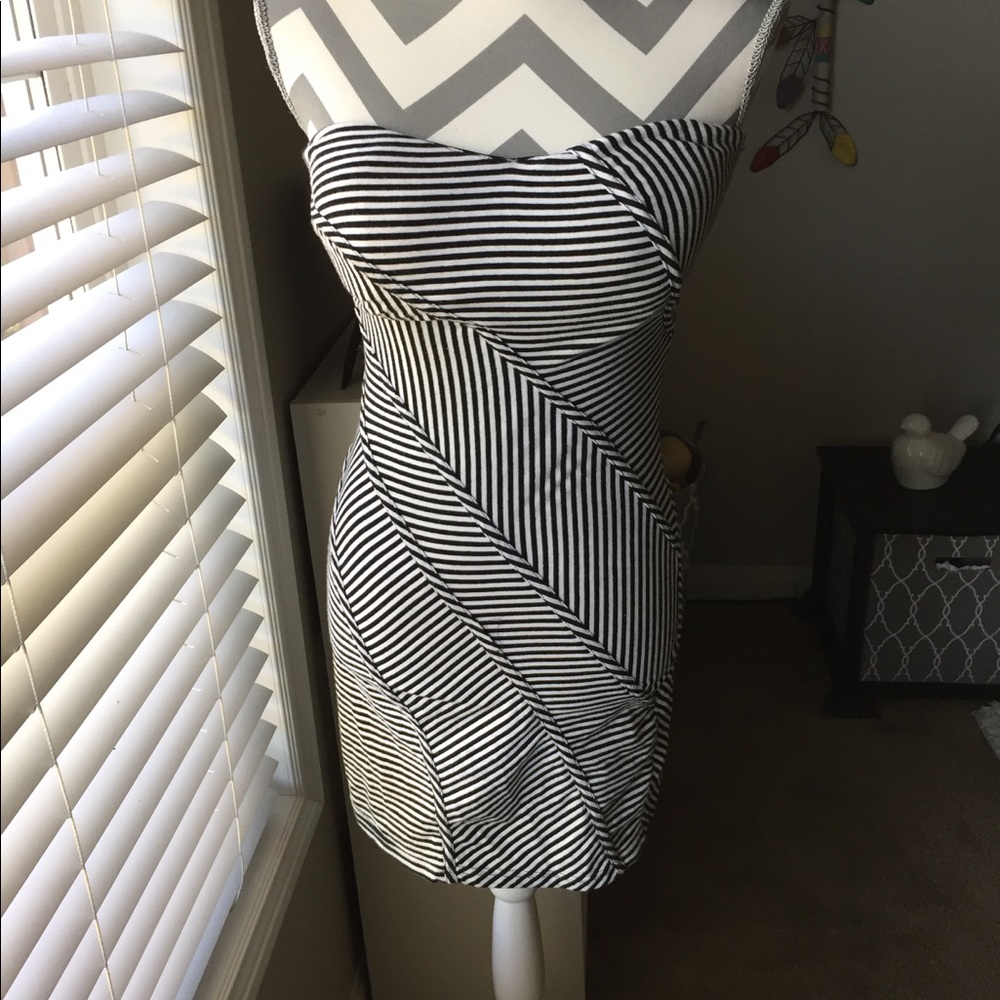 Do & Be Strapless Dress